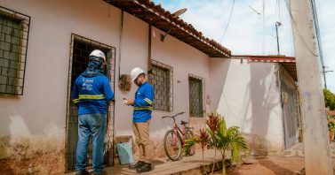 Cagece e Ambiental Ceará orientam a população sobre ligações irregulares de água da chuva na rede de esgoto